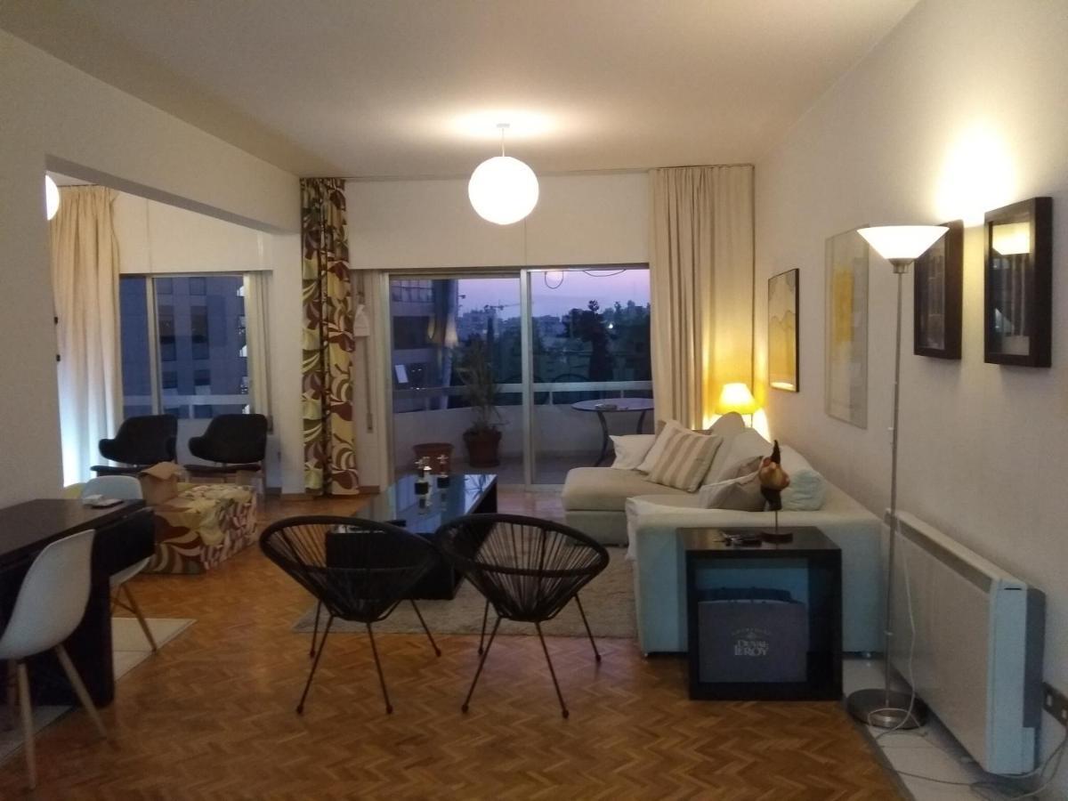 Seaside Spacious Apartment With Sea View Limasol Buitenkant foto